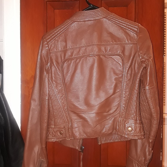 🚫SOLD🚫Brown leather jacket - Picture 2 of 4